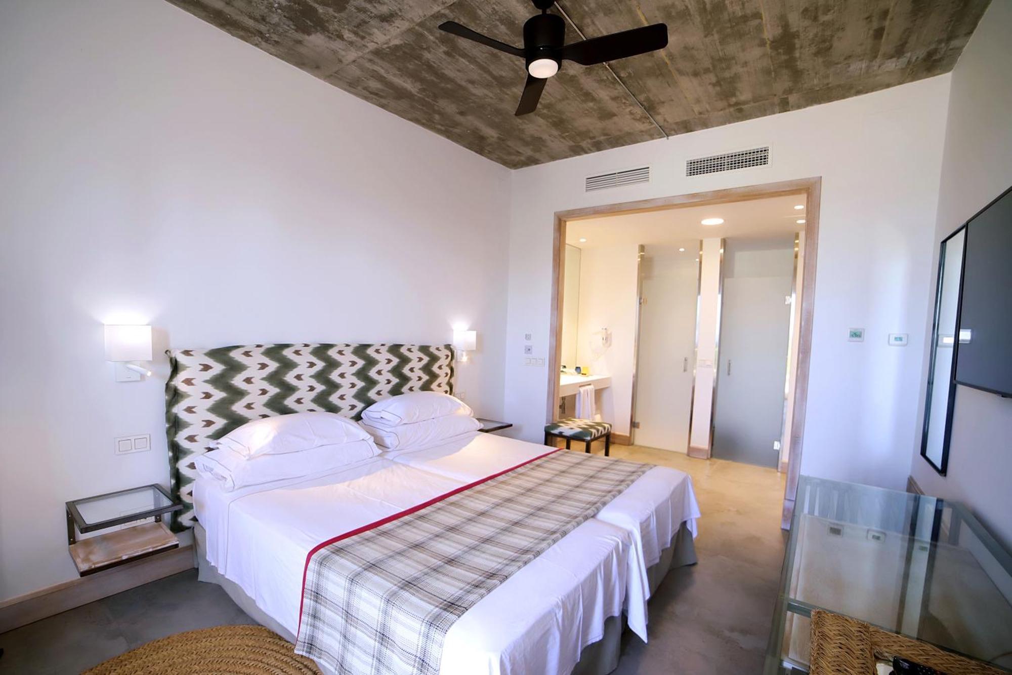 Hacienda El Rosalejo Guest House Villamartín Eksteriør bilde